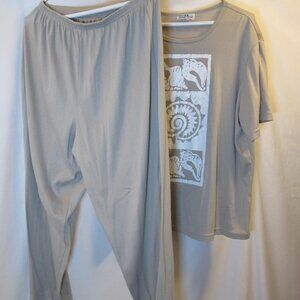 Physical Attraction two piece set – beige top and pants XL